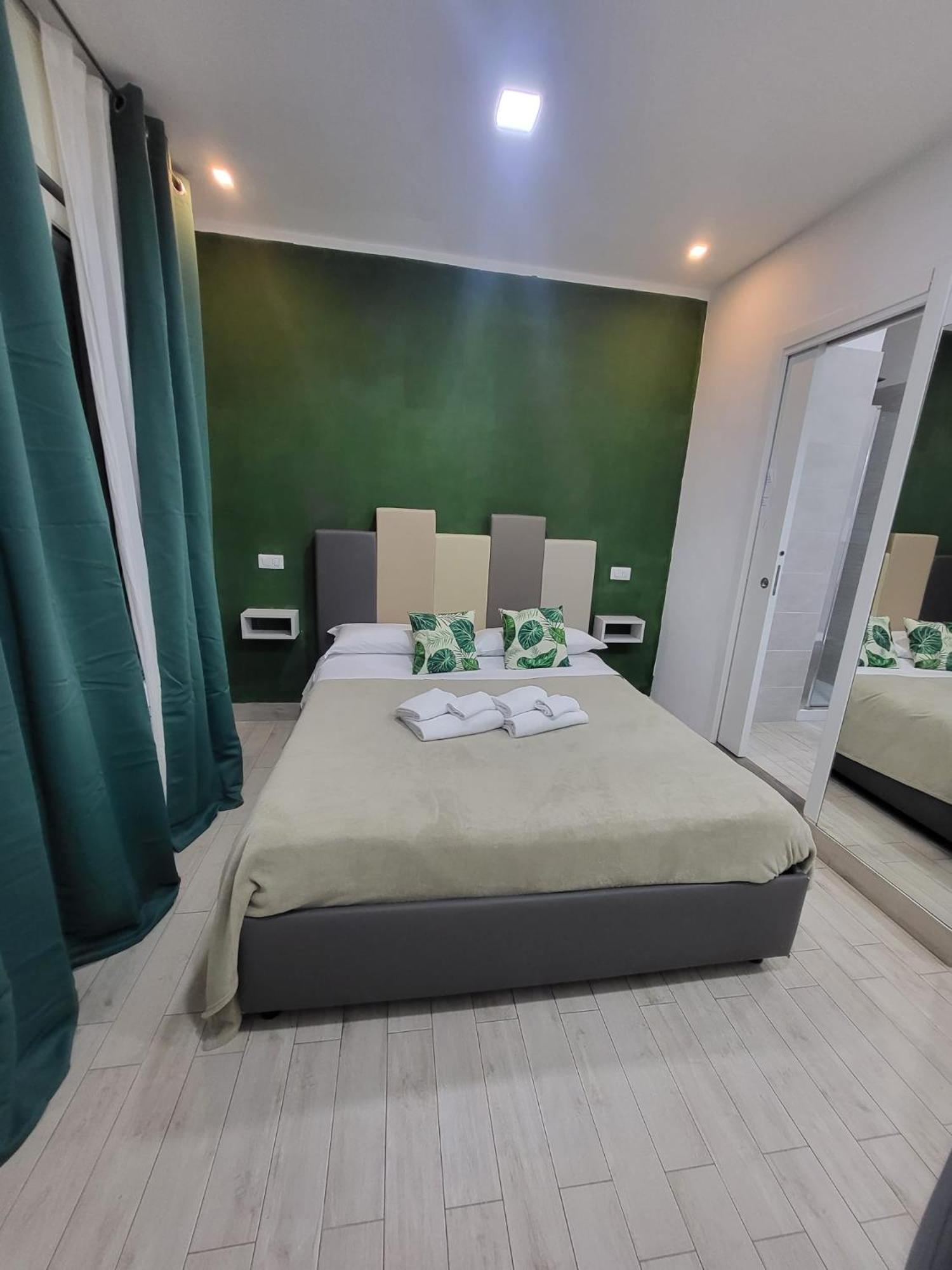 New Era Rooms Neapel Exterior foto